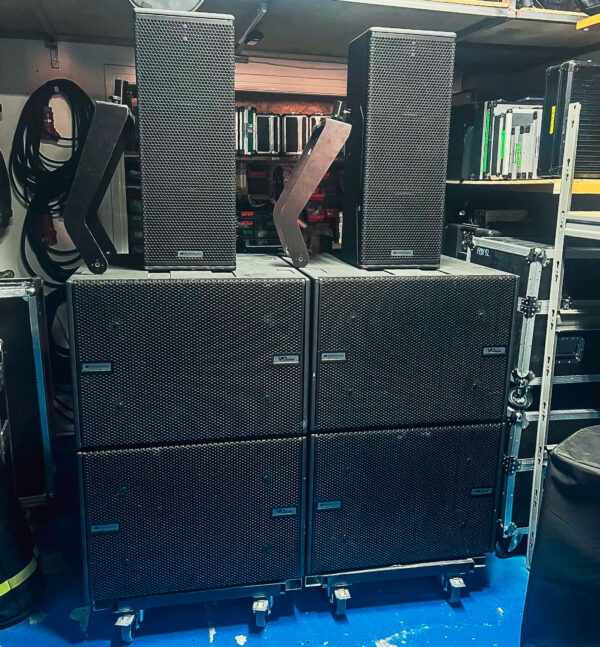 dB Technologies VIO X310 & VIO S118R + RDNet Control 2