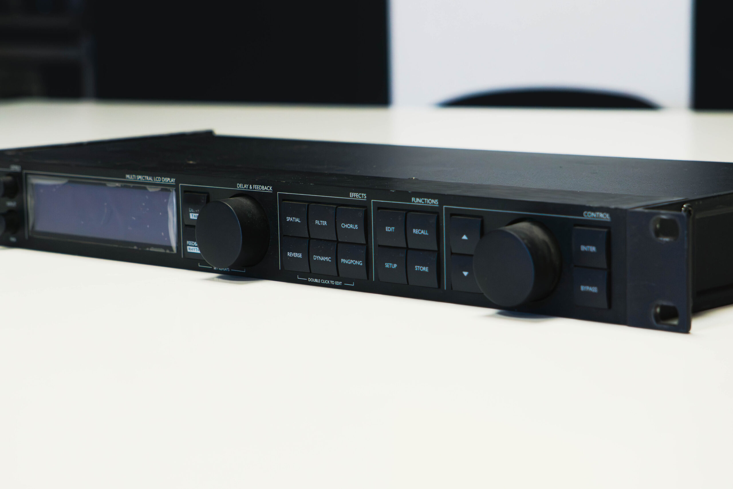 D-Two Multitap Rhythm Delay - front