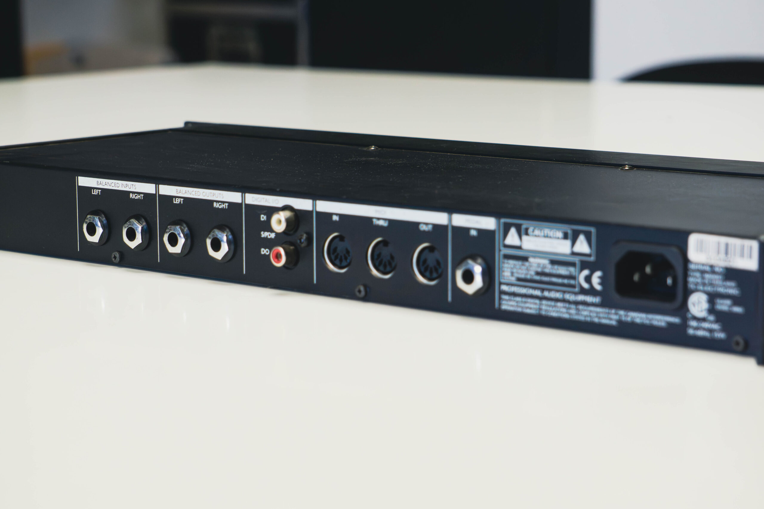D-Two Multitap Rhythm Delay - back