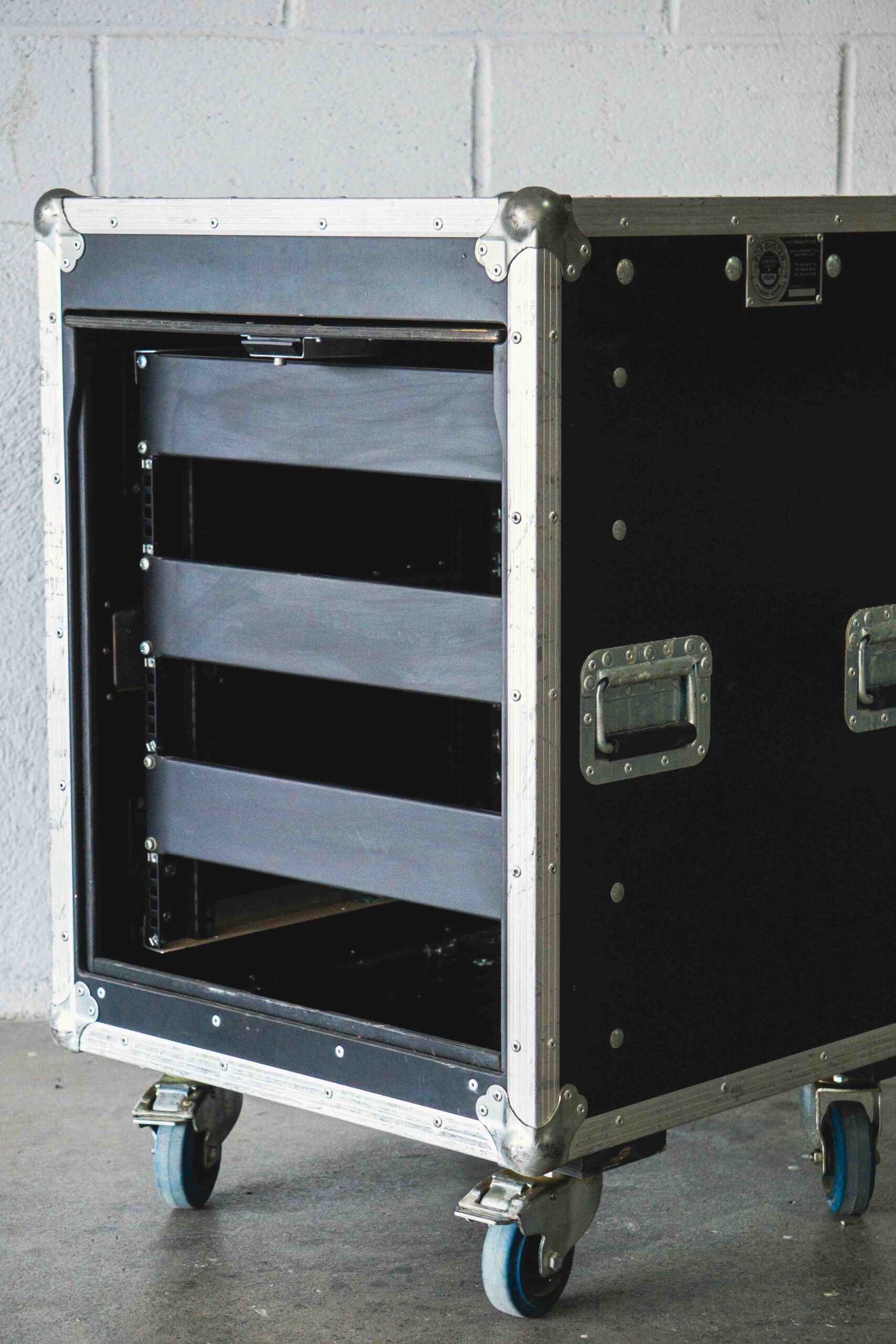 rack_flight_case_12u_side