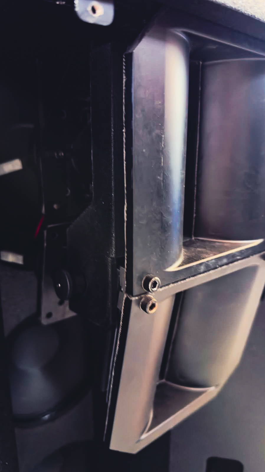 musicson_cva_38da_inside